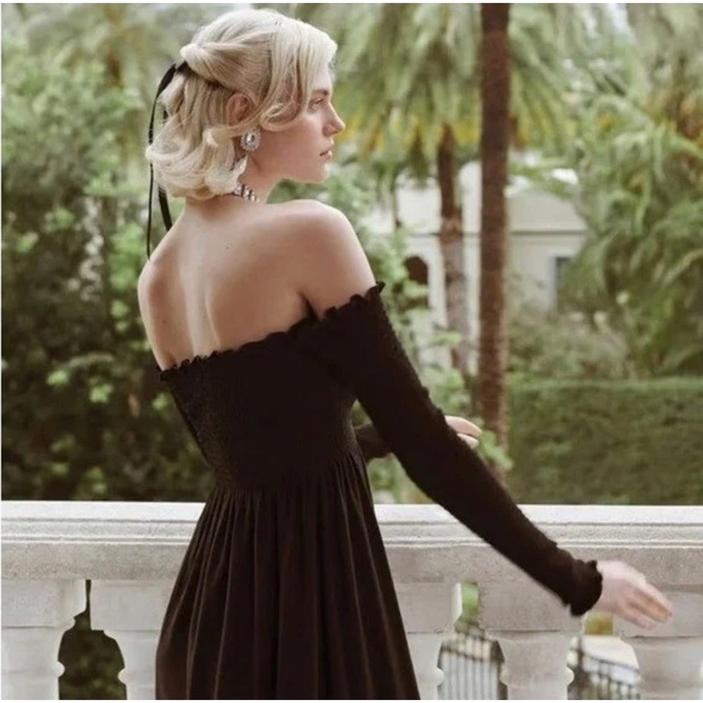 Hill House Home The Catalina Nap Dress Womens L Black Smocked Off Shoulder NWT - Picture 2 of 11
